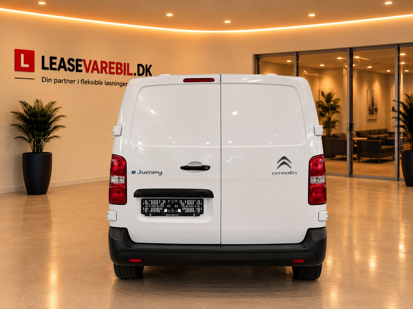 Hvid Citroën e-Jumpy fra 2021