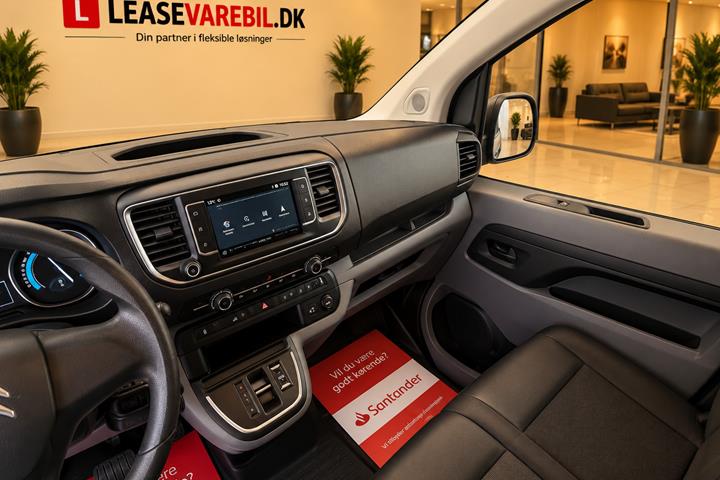 Hvid Citroën e-Jumpy fra 2021