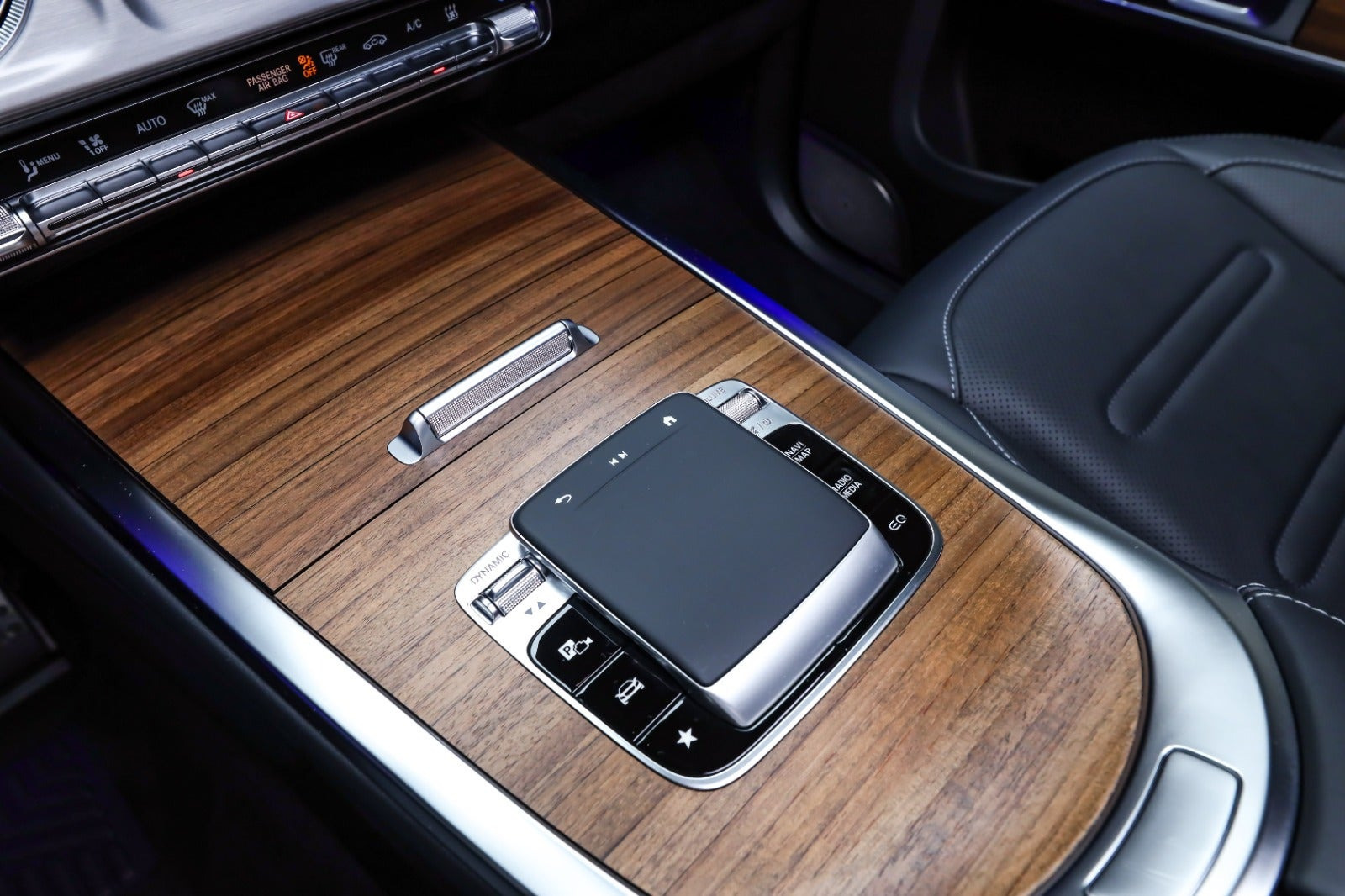 Sort Mercedes G580 fra 2026