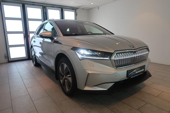 Sølv Skoda Enyaq fra 2023