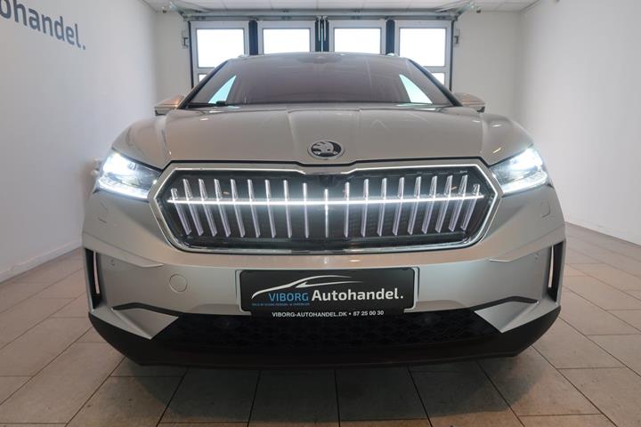 Sølv Skoda Enyaq fra 2023