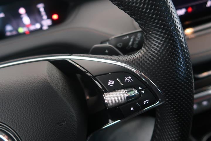Sølv Skoda Enyaq fra 2023