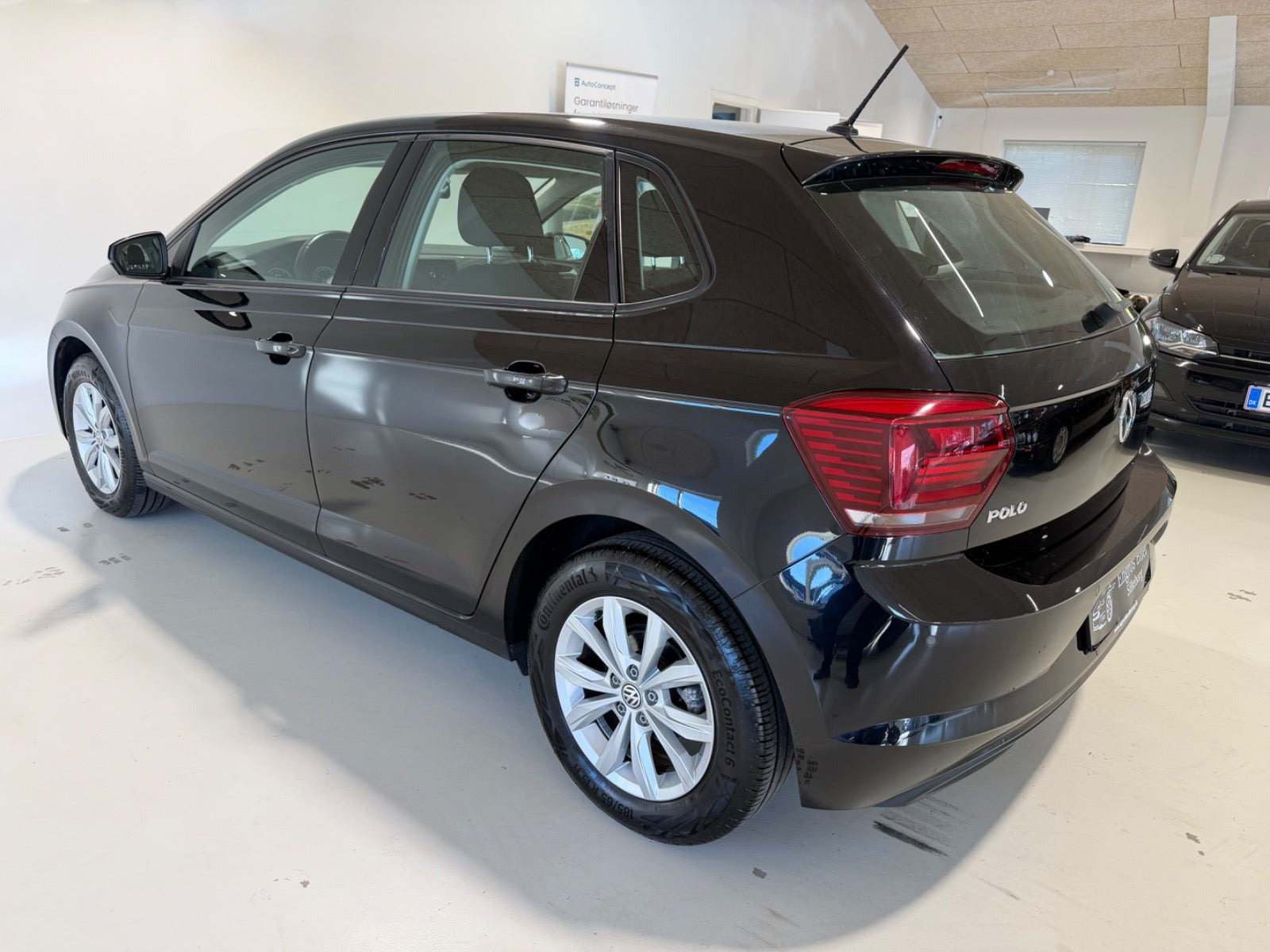 Sort VW Polo fra 2018