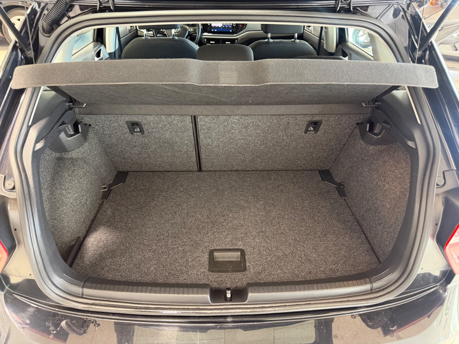 Sort VW Polo fra 2018