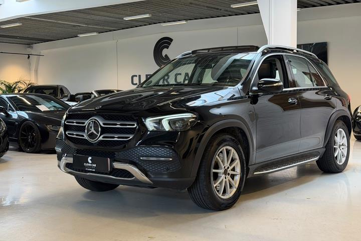 Sort Mercedes GLE350 de fra 2021
