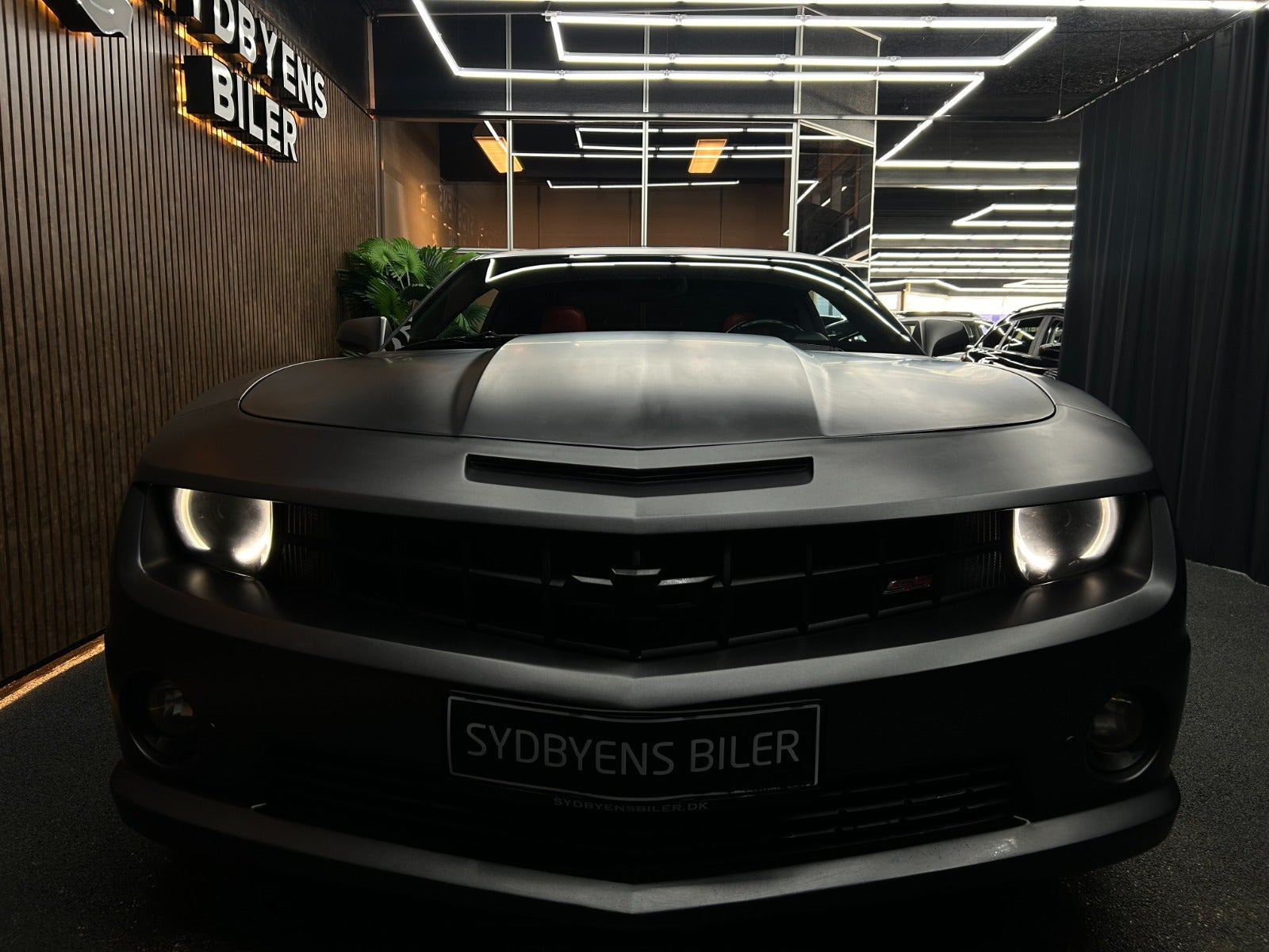 Sort Chevrolet Camaro fra 2010