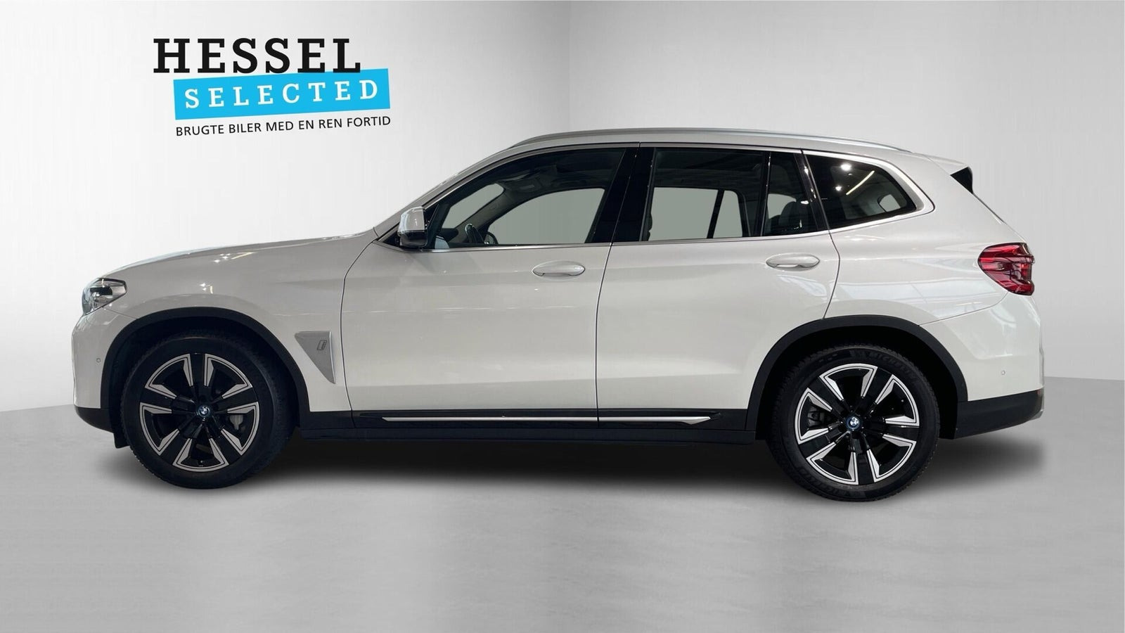 Hvid BMW iX3 fra 2021