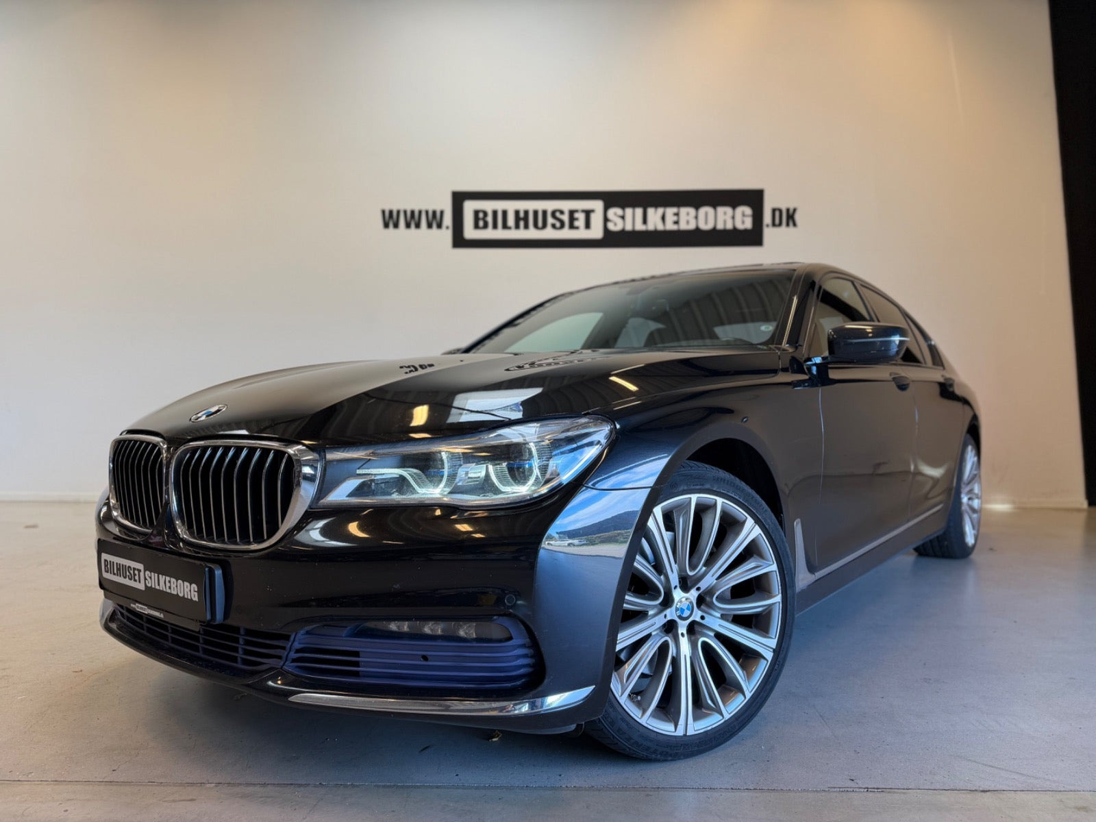 undefined BMW 730d fra 2017