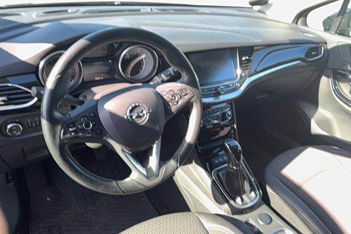 undefined Opel Astra fra 2017