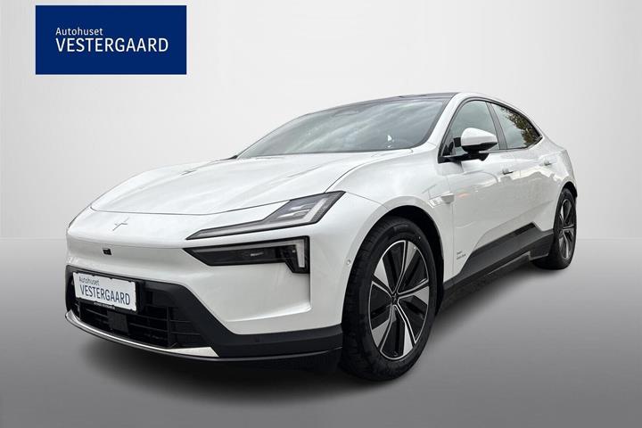 Hvid Polestar 4 fra 2026
