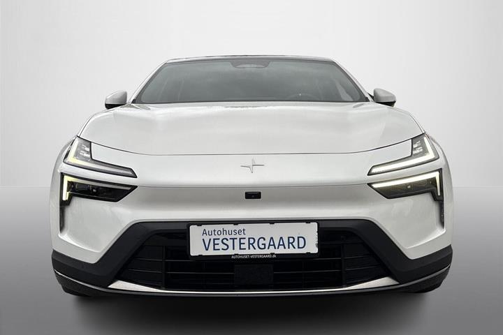 Hvid Polestar 4 fra 2026
