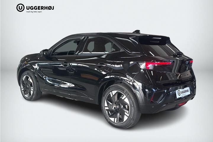 Sort Opel Mokka-e fra 2025