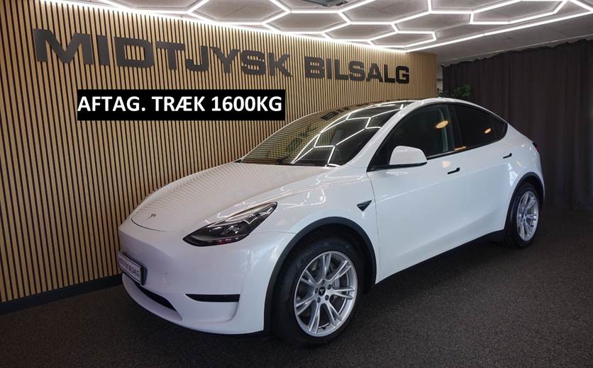 Tesla Model Y RWD