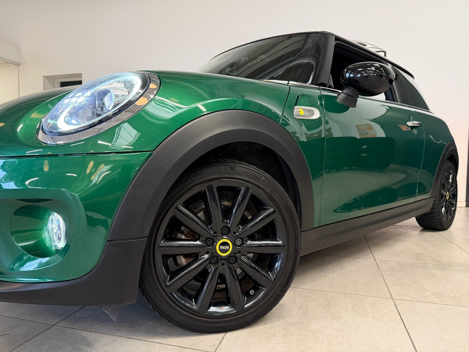 Grøn Mini Cooper SE fra 2020