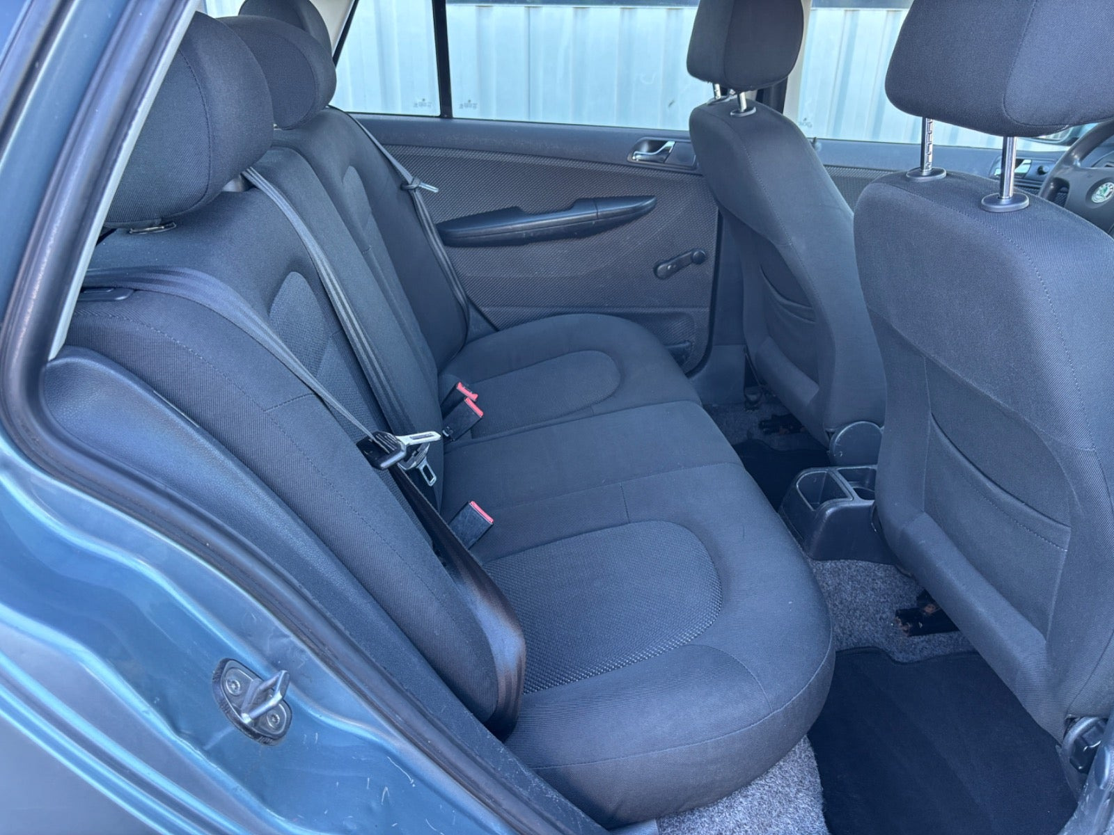 Blå Skoda Fabia fra 2006