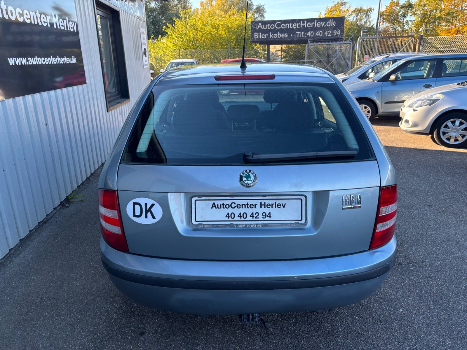 Blå Skoda Fabia fra 2006
