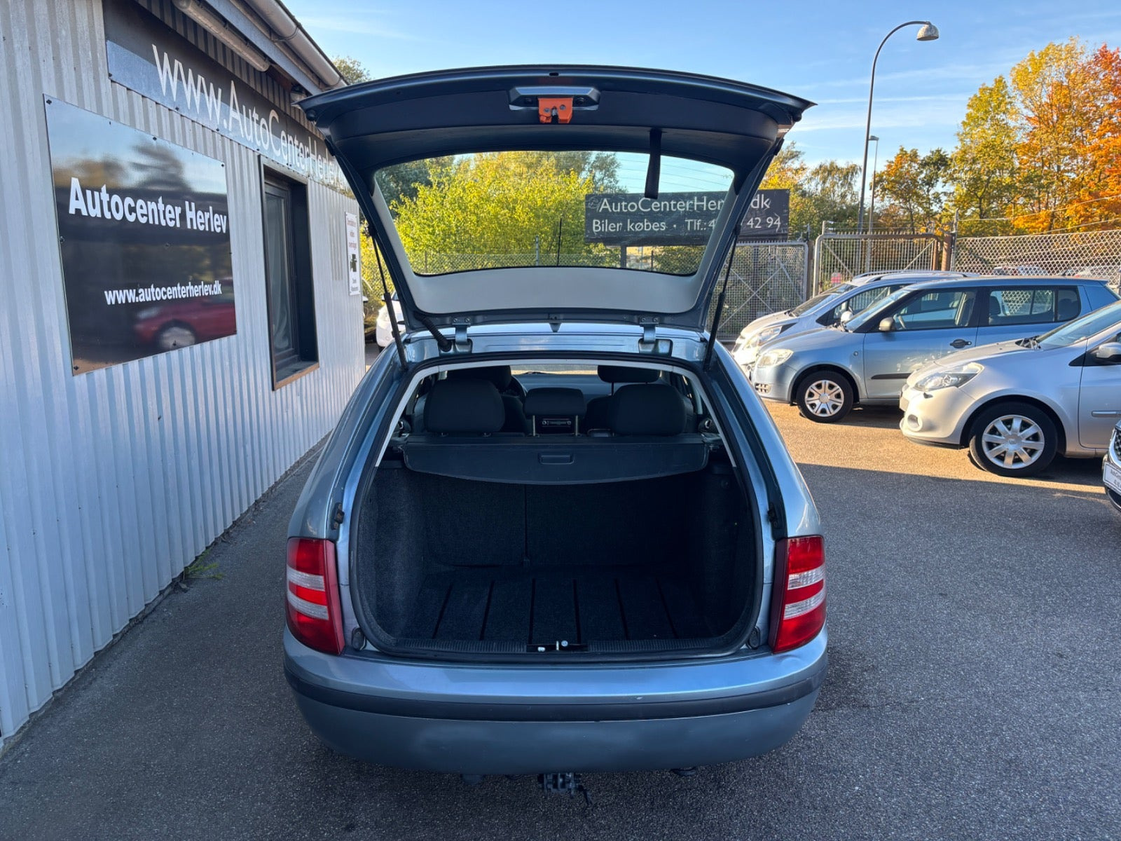 Blå Skoda Fabia fra 2006