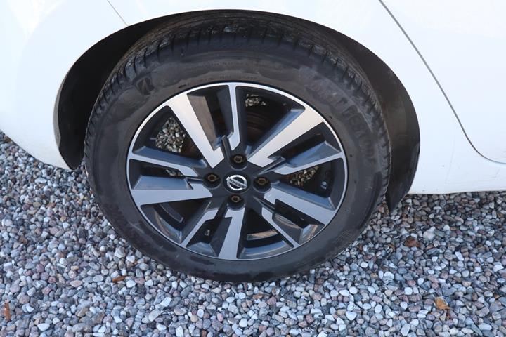 Hvid Nissan Micra fra 2017