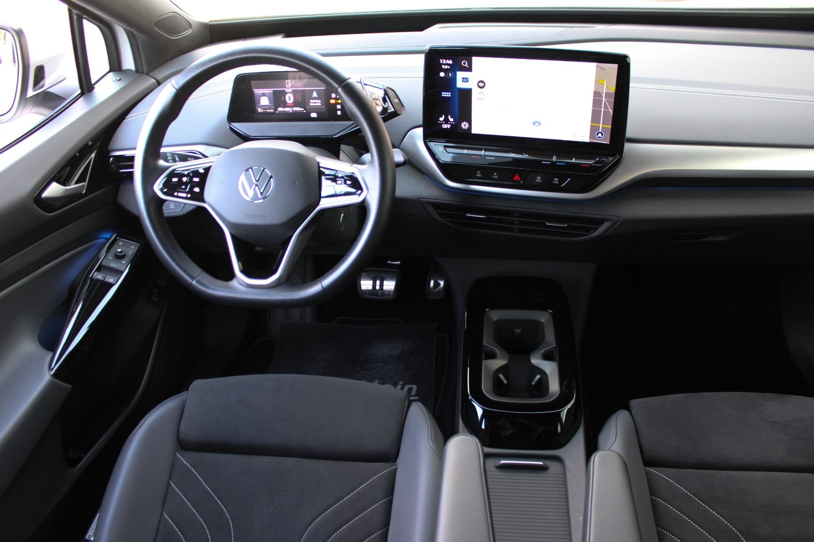 Hvid VW ID.4 fra 2023