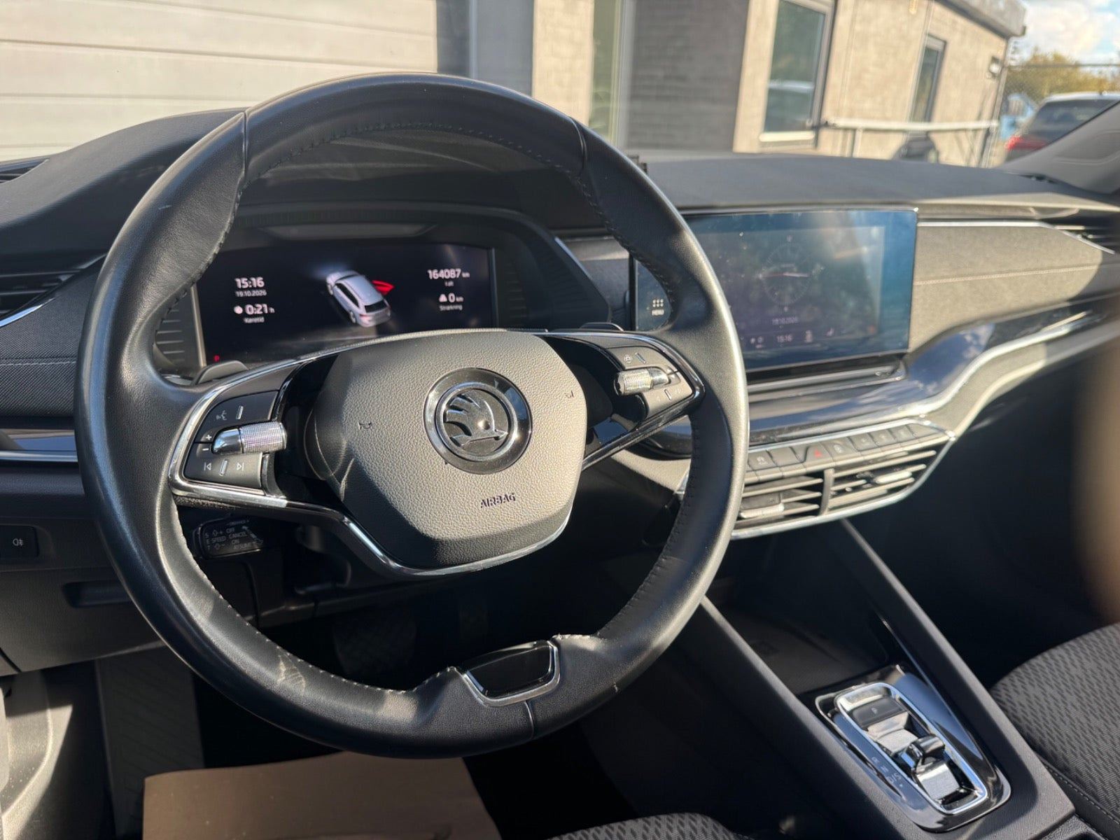 Sort Skoda Octavia fra 2022