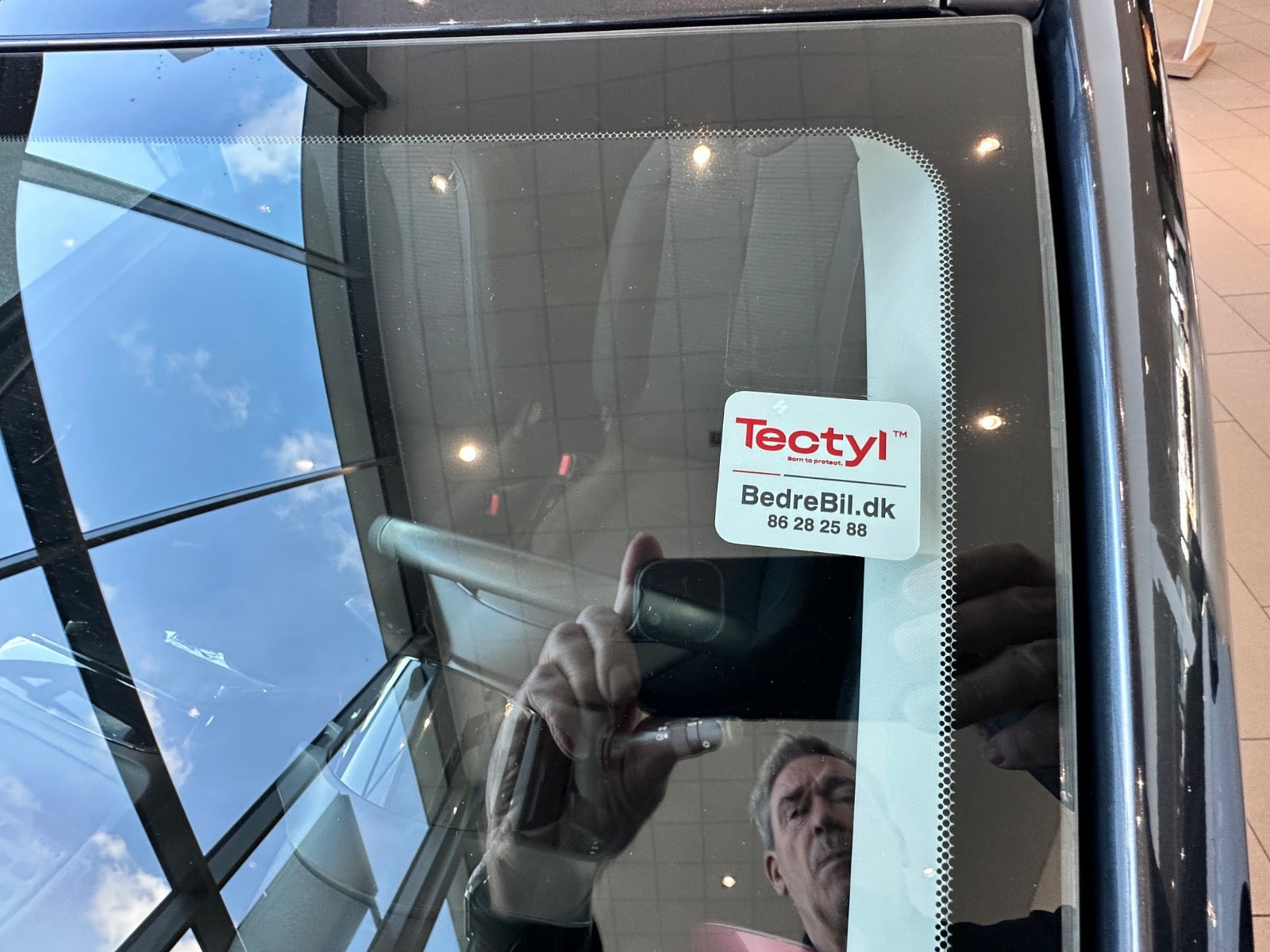 Grå Toyota Aygo fra 2020