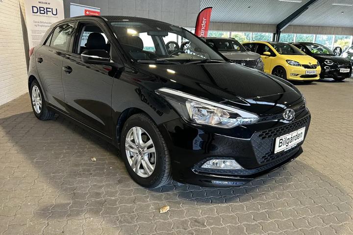 Sort Hyundai i20 fra 2017
