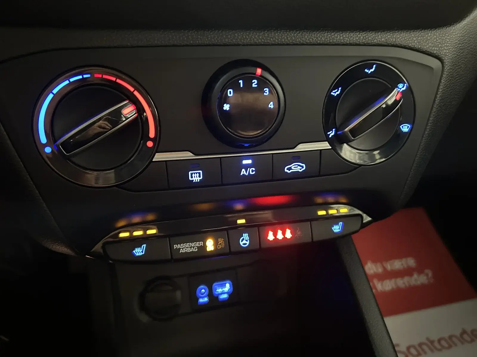 Sort Hyundai i20 fra 2017