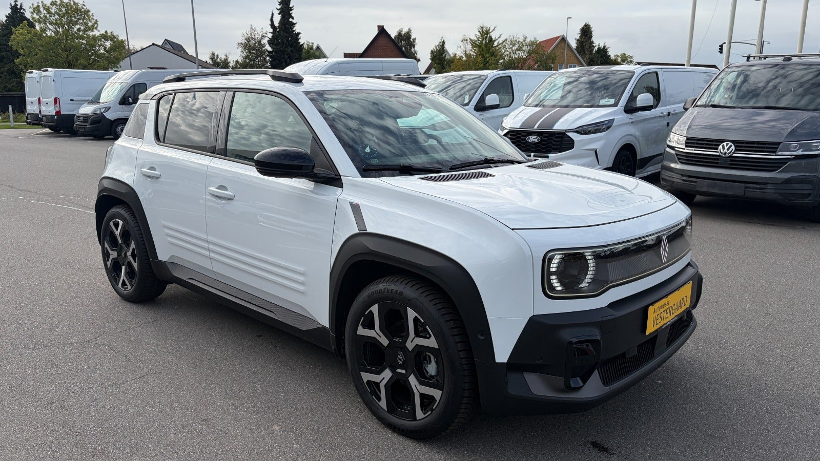 Hvid Renault 4 E-Tech fra 2026