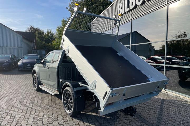 Grå Isuzu D-Max fra 2026