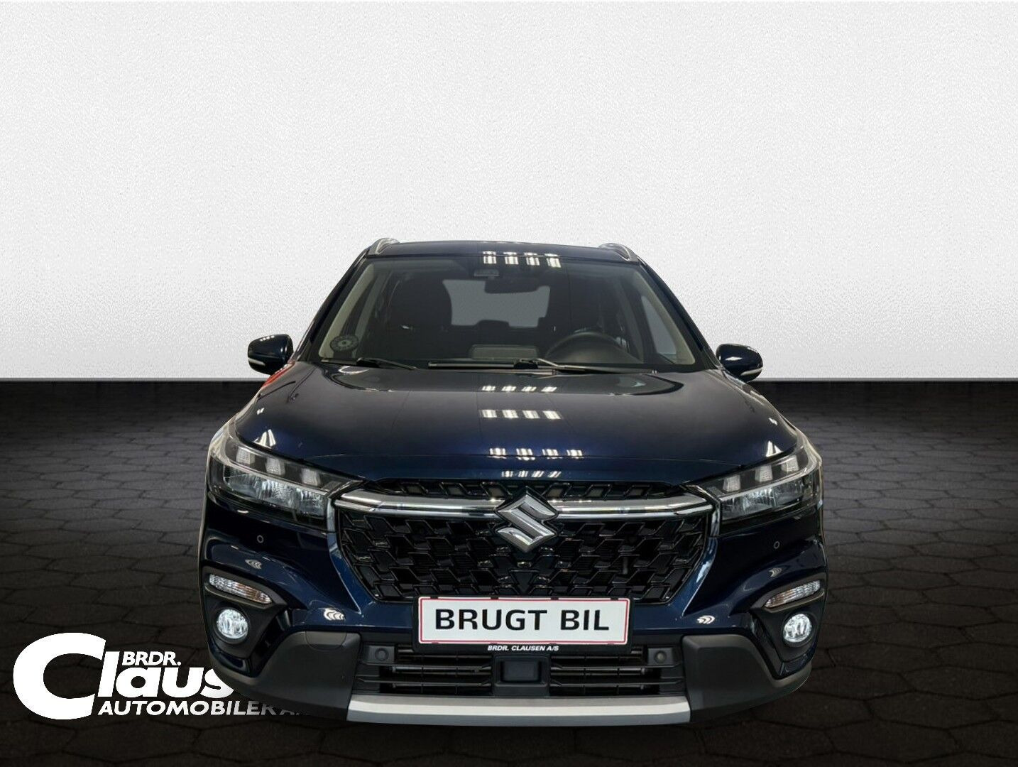 Blå Suzuki S-Cross fra 2024