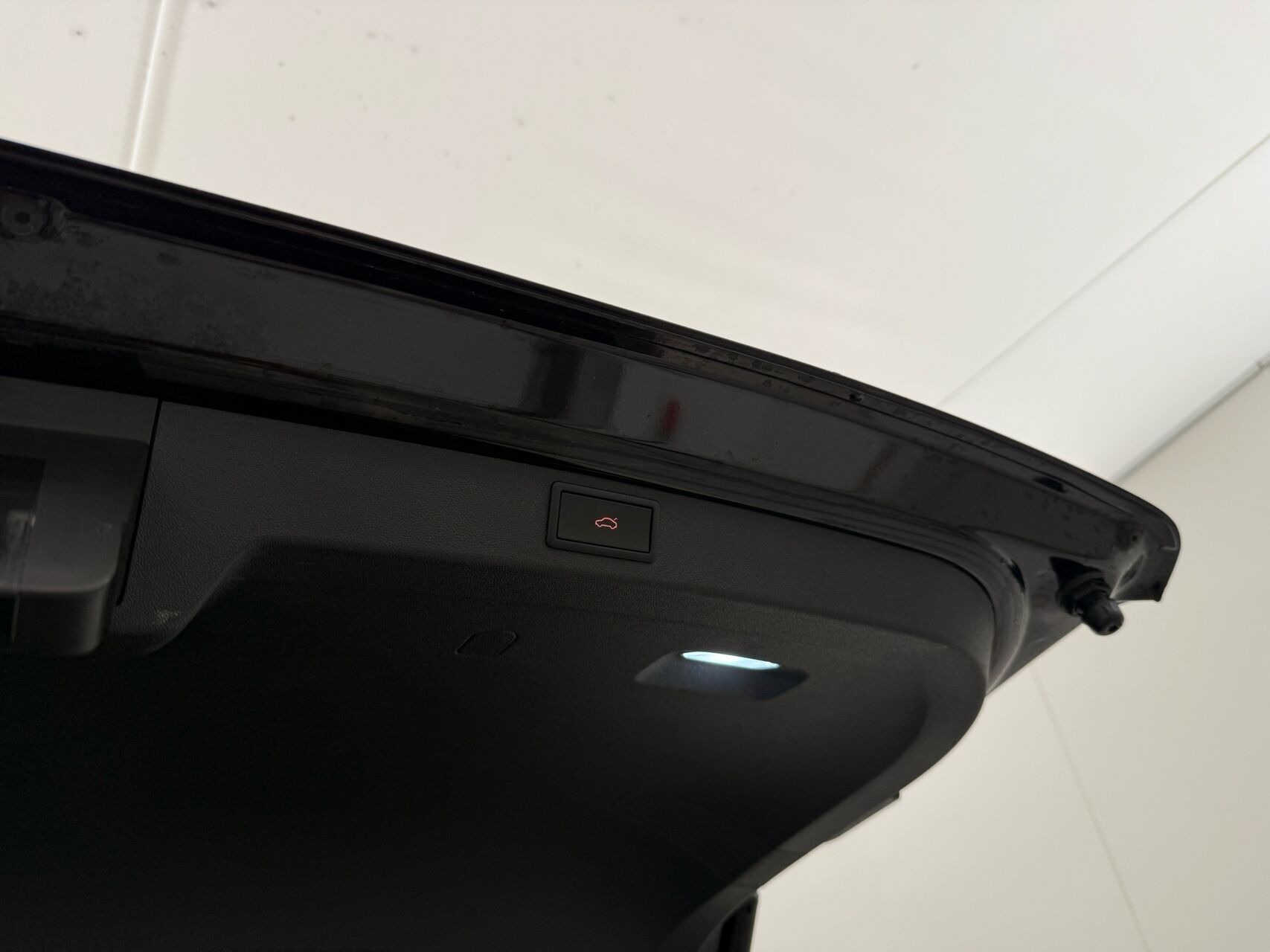 Sort Skoda Enyaq fra 2022