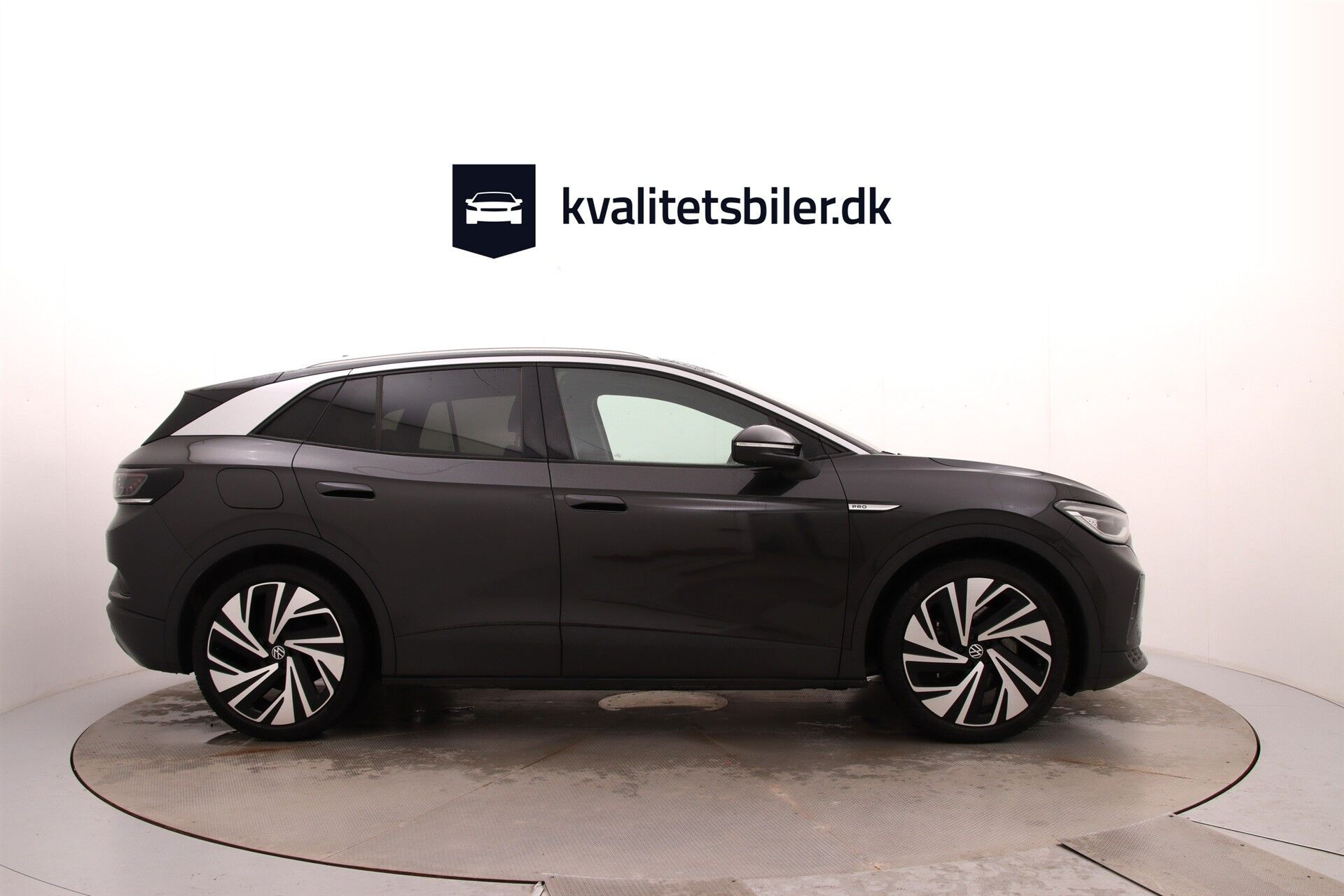 Grå VW ID.4 fra 2021