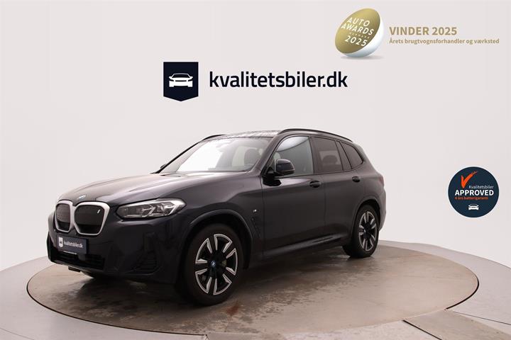 Sort BMW iX3 fra 2023