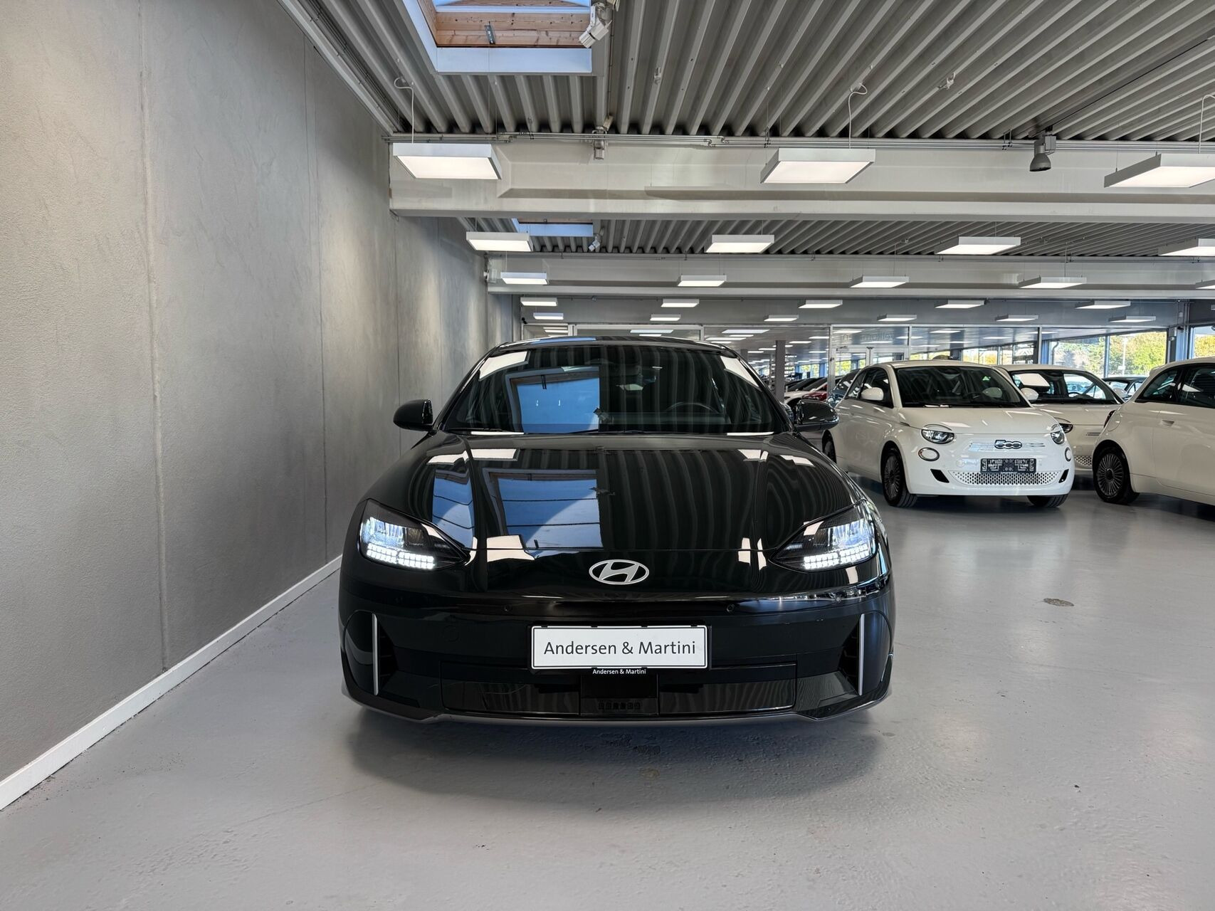 Grøn Hyundai Ioniq 6 fra 2023