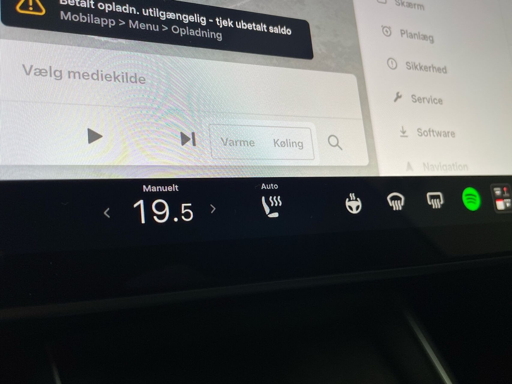 Sort Tesla Model Y fra 2025
