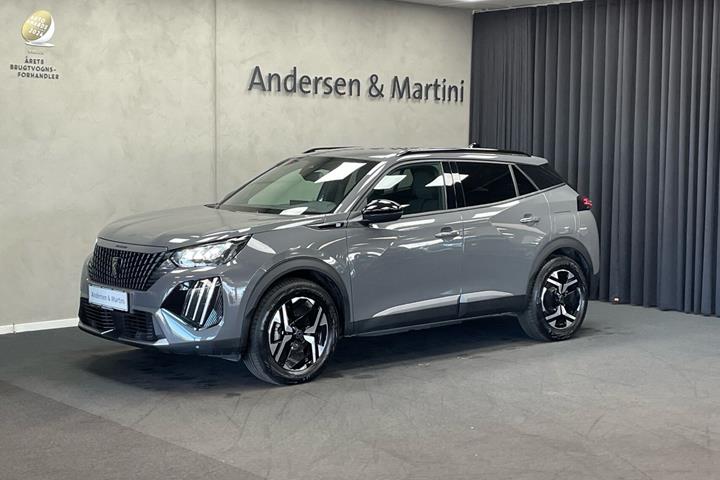 Grå Peugeot e-2008 fra 2025