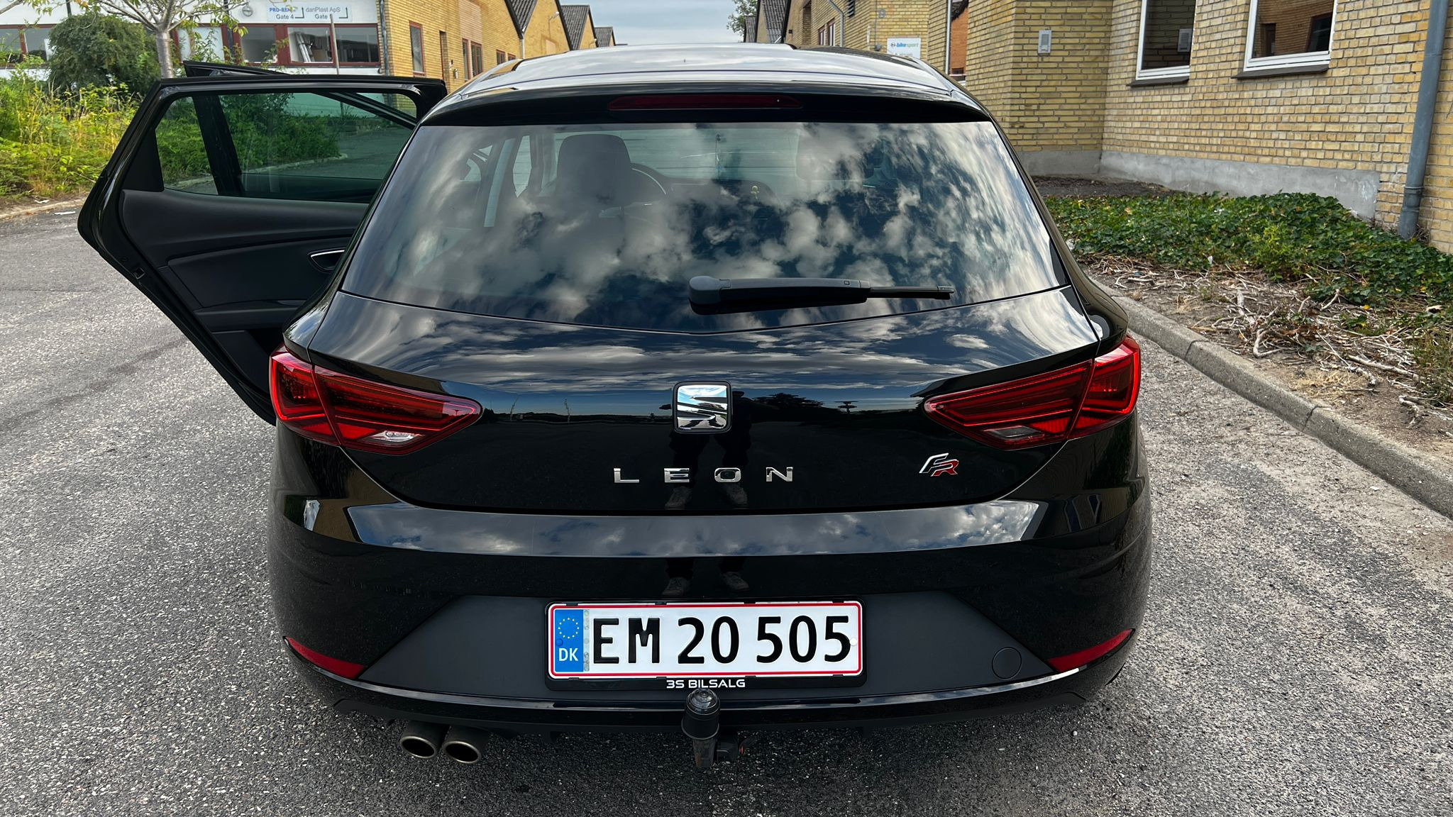Sort Seat Leon fra 2019