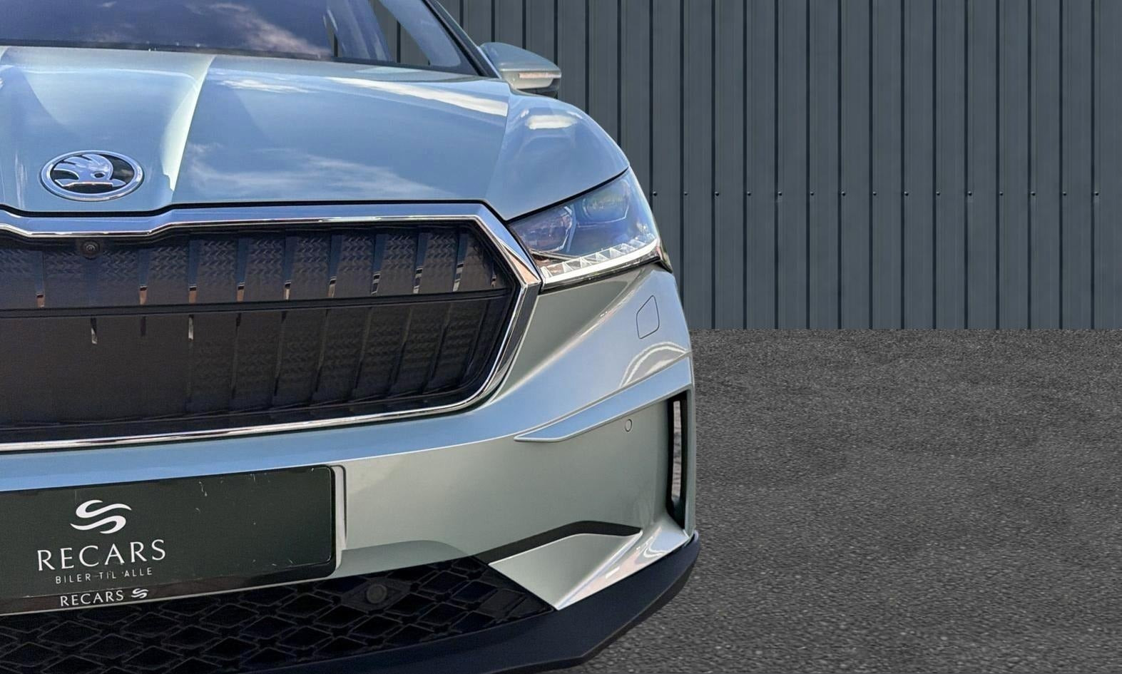Grøn Skoda Enyaq fra 2022
