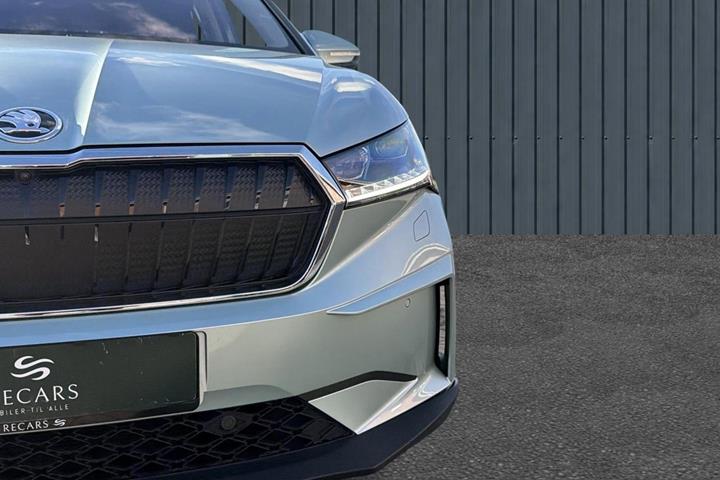 Grøn Skoda Enyaq fra 2022