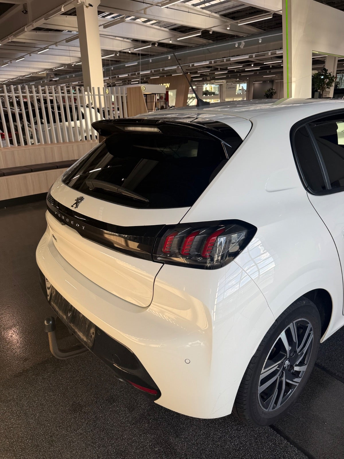 undefined Peugeot 208 fra 2021