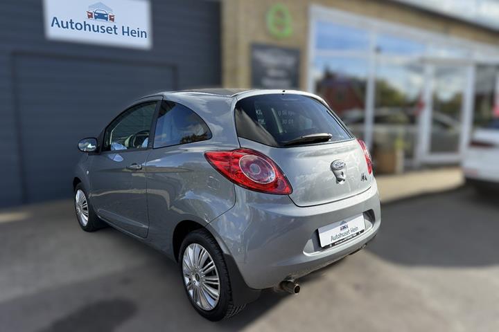 Grå Ford Ka fra 2013