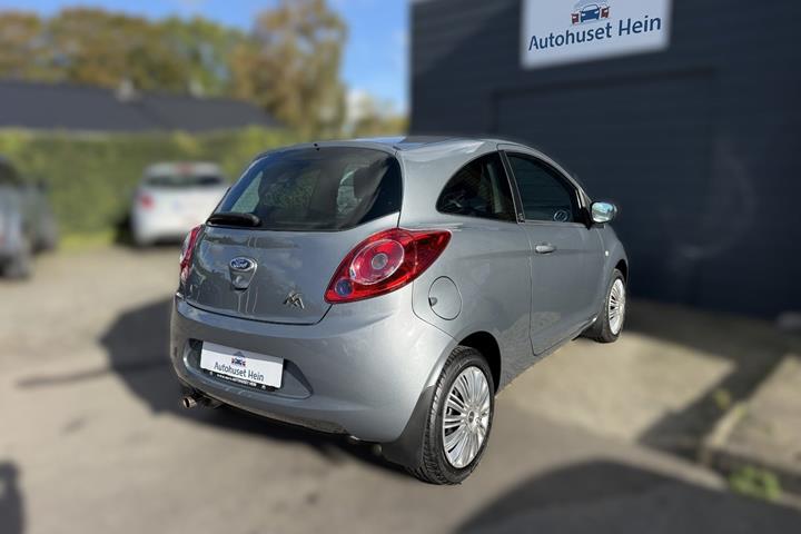Grå Ford Ka fra 2013