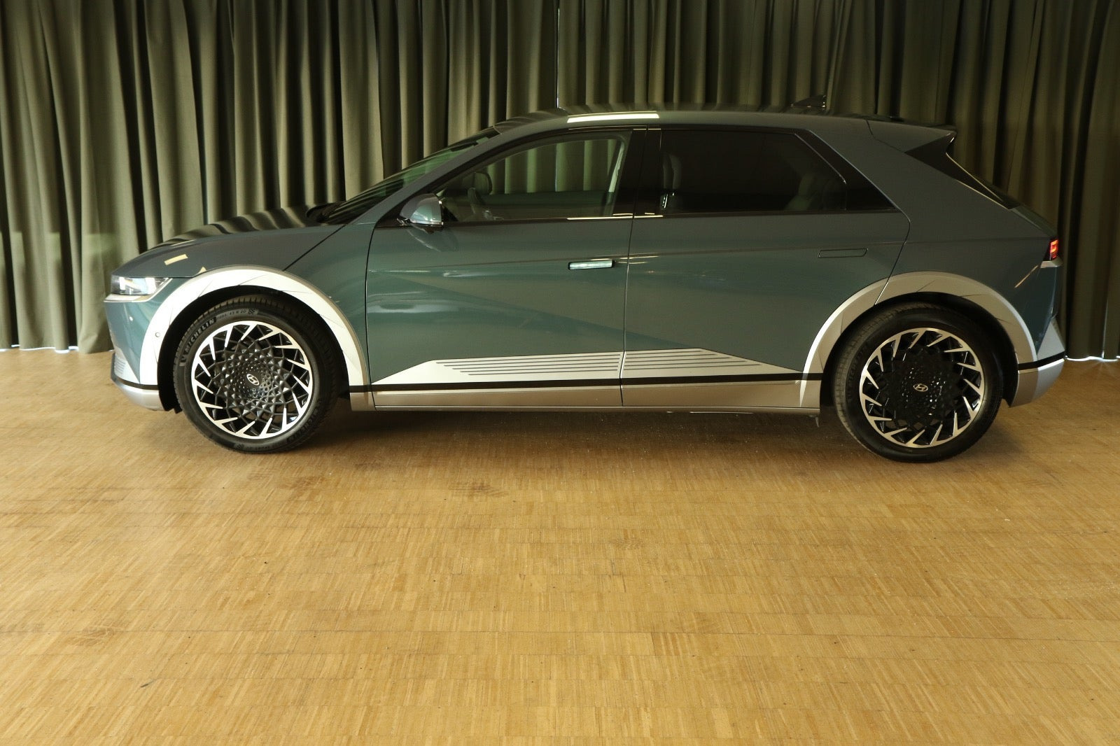 Grøn Hyundai Ioniq 5 fra 2022
