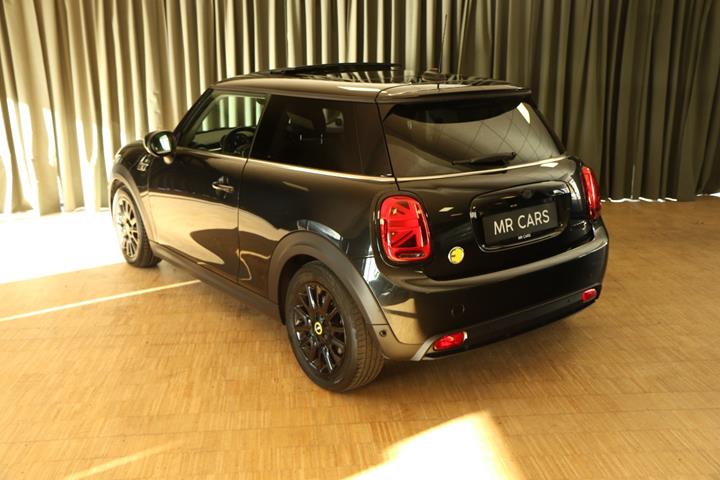 Grøn Mini Cooper SE fra 2023