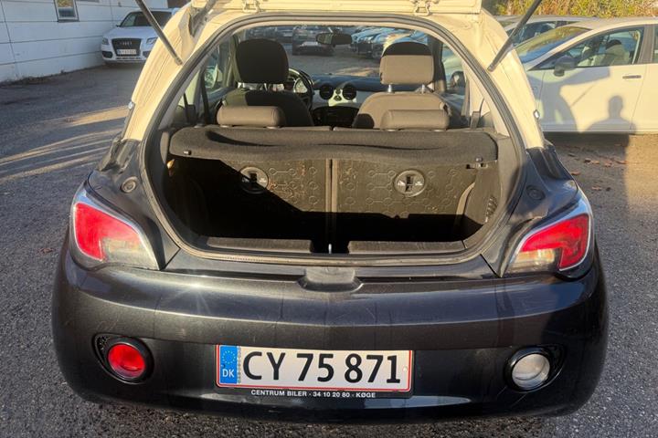 Grøn Opel Adam fra 2014