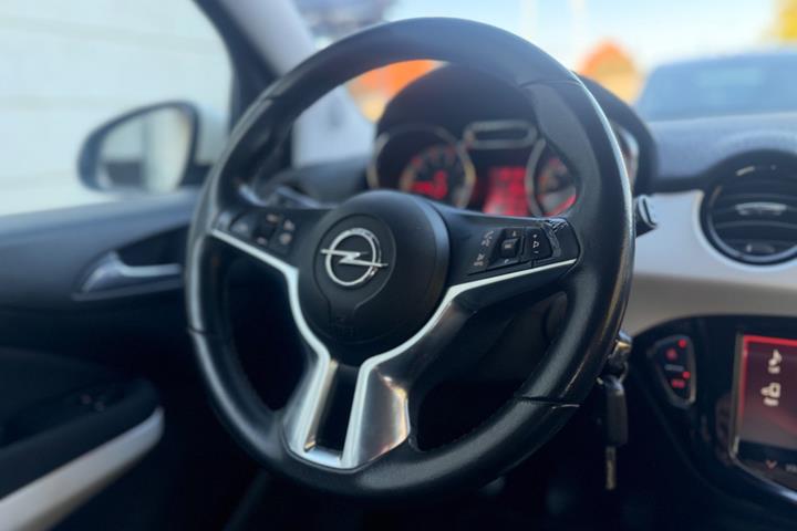 Grøn Opel Adam fra 2014