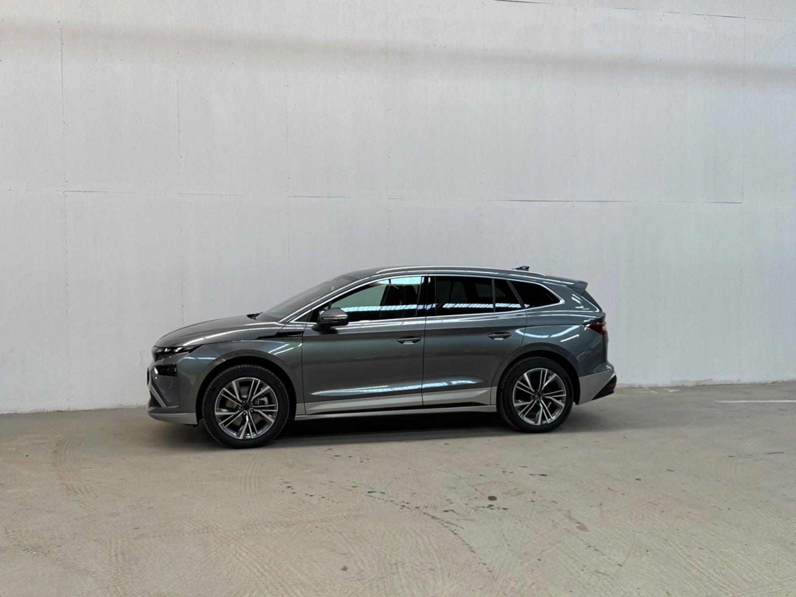 Grå Skoda Enyaq fra 2027