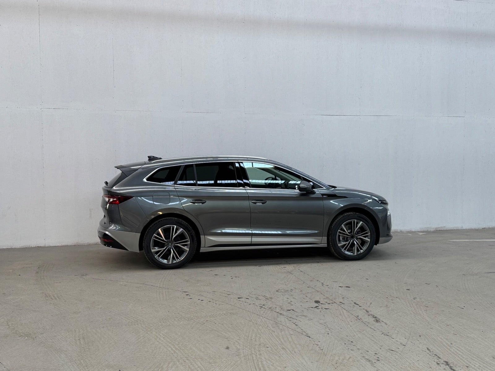 Grå Skoda Enyaq fra 2027