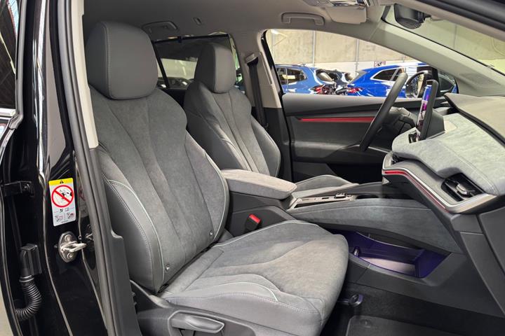 Sort Skoda Enyaq fra 2027