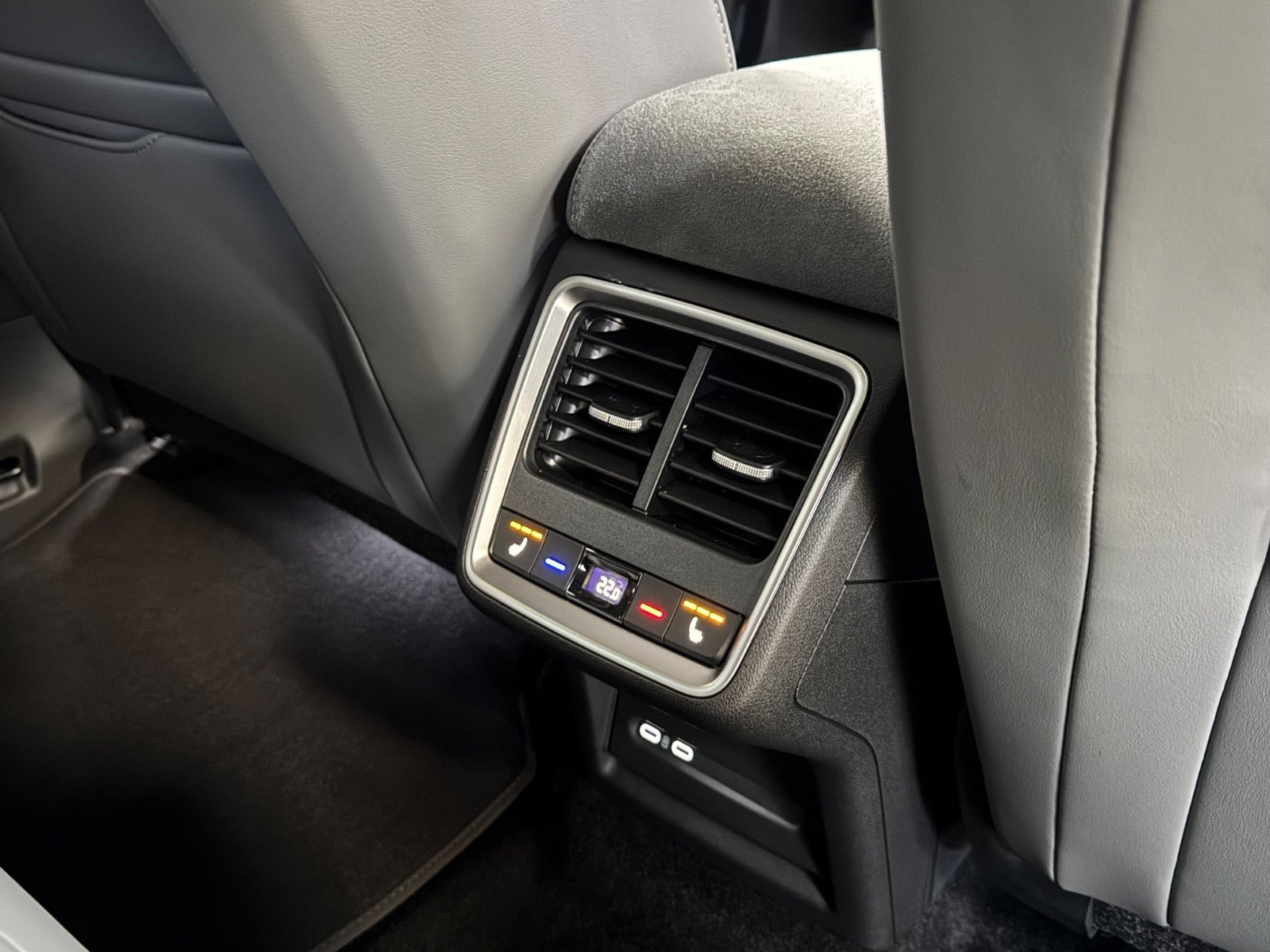 Sort Skoda Enyaq fra 2027